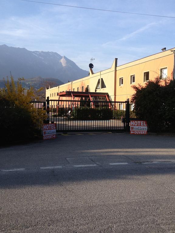 Les 4 Vallees Hotel อัลแบร์วิลล์ ภายนอก รูปภาพ