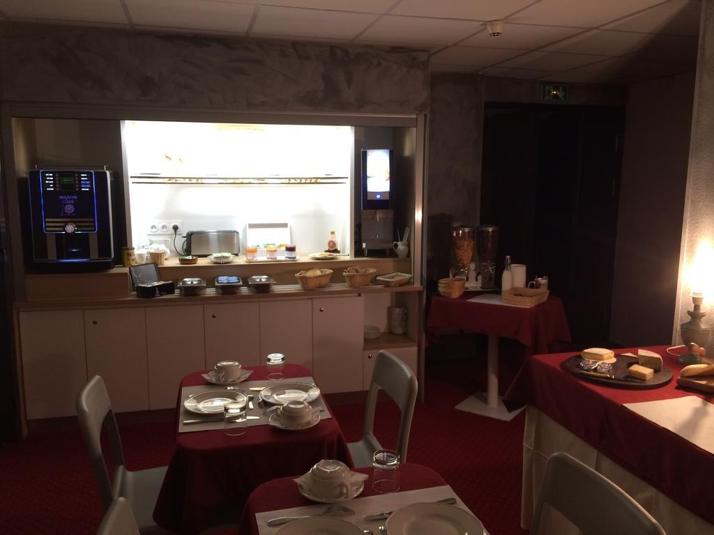 Les 4 Vallees Hotel อัลแบร์วิลล์ ภายนอก รูปภาพ