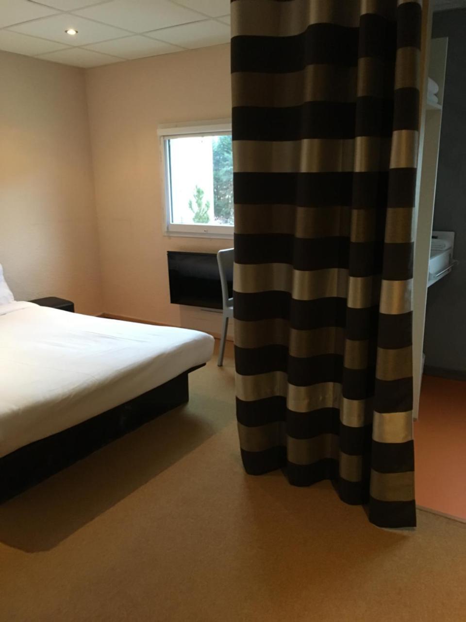 Les 4 Vallees Hotel อัลแบร์วิลล์ ภายนอก รูปภาพ