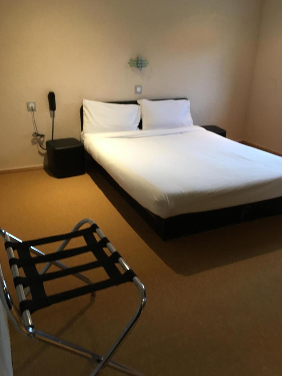 Les 4 Vallees Hotel อัลแบร์วิลล์ ภายนอก รูปภาพ