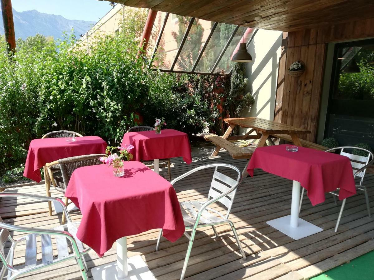 Les 4 Vallees Hotel อัลแบร์วิลล์ ภายนอก รูปภาพ